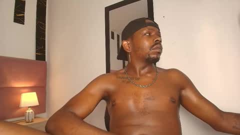 Muller Asher online show from September 21, 2025, 3:35 pm