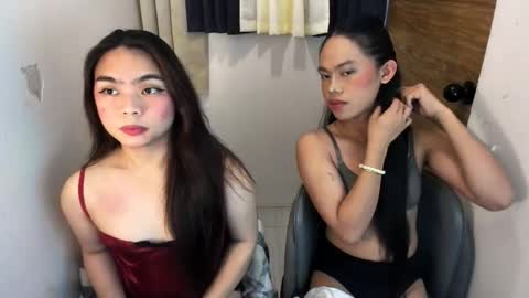 multicummer_devi online show from May 18, 2026, 2:29 am