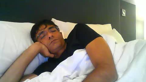 rajesh engineer online show from September 25, 2025, 7:39 pm