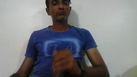 Snapshot of mumbaimonster8inch chatting on April 24, 2026, 3:47 pm rajesh engineer online show from April 24, 2026, 3:47 pm