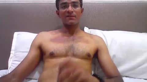 Snapshot of mumbaimonster8inch chatting on May 1, 2026, 2:16 am rajesh engineer online show from May 1, 2026, 2:16 am