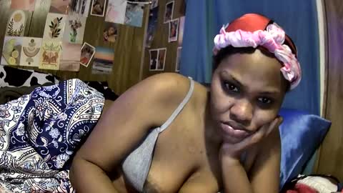 Snapshot of mumnxdor chatting on January 10, 2026, 9:00 am mumnxdor online show from January 10, 2026, 9:00 am