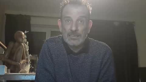 munch10 online show from December 14, 2024, 9:45 pm