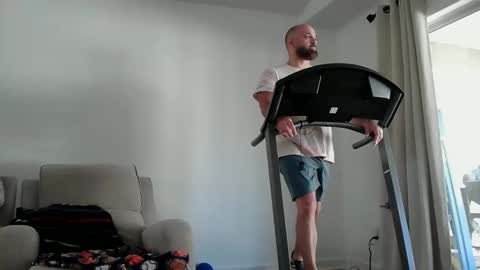 Bearded online show from February 24, 2026, 2:15 pm