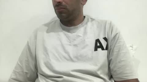 munnabobby2008 online show from February 9, 2025, 5:19 am