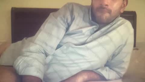 munnabobby2008 online show from April 25, 2026, 11:46 am