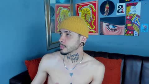 Snapshot of murdockh chatting on May 2, 2026, 8:52 am murdok online show from May 2, 2026, 8:52 am