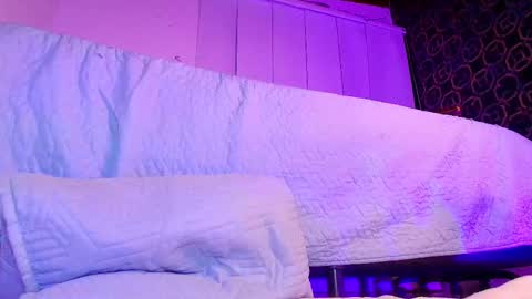 Tell me Sofi  online show from February 12, 2025, 9:10 am