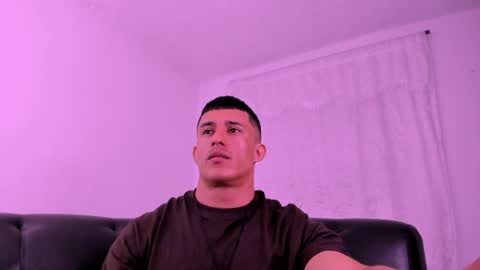 Muscle Man online show from April 22, 2026, 12:24 am