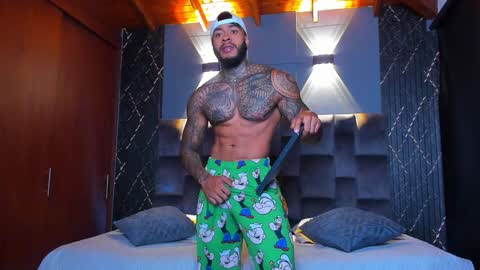 Nick online show from December 18, 2024, 2:38 pm