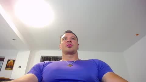Snapshot of muscleaj69 chatting on August 4, 2026, 5:21 am AJ online show from August 4, 2026, 5:21 am