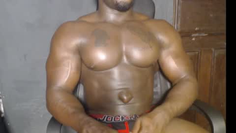 musclegod23 online show from January 3, 2025, 2:10 am