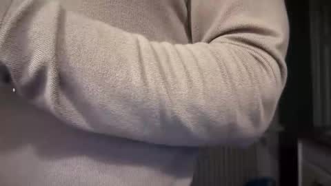 musclehair3 online show from November 4, 2025, 10:09 pm