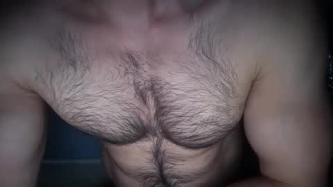 Snapshot of musclehair3 chatting on May 1, 2026, 10:36 pm musclehair3 online show from May 1, 2026, 10:36 pm