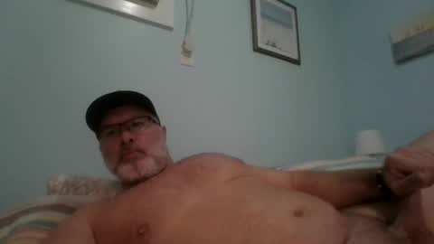Snapshot of musclemeat41 chatting on December 2, 2024, 4:42 pm musclemeat41 online show from December 2, 2024, 4:42 pm