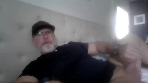 Snapshot of musclemeat41 chatting on March 9, 2025, 8:31 pm musclemeat41 online show from March 9, 2025, 8:31 pm