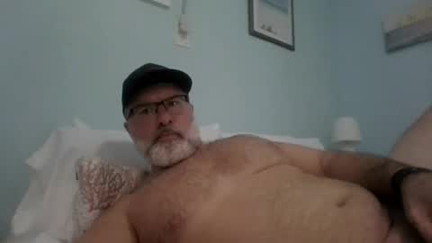 Snapshot of musclemeat41 chatting on January 13, 2026, 7:19 pm musclemeat41 online show from January 13, 2026, 7:19 pm