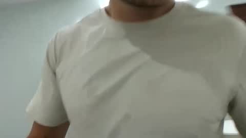 Snapshot of muscleshow00 chatting on May 25, 2026, 2:50 am muscleshow00 online show from May 25, 2026, 2:50 am