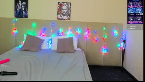 Eva online show from January 21, 2025, 8:43 pm