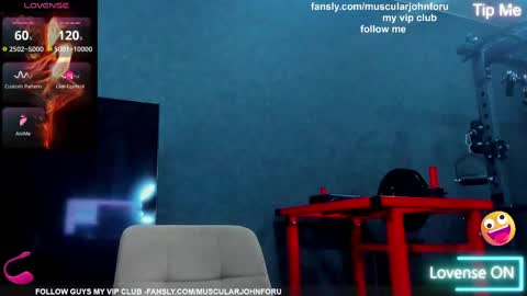 Snapshot of muscularjohnforu chatting on May 30, 2026, 9:28 am click icon for peach online show from May 30, 2026, 9:28 am