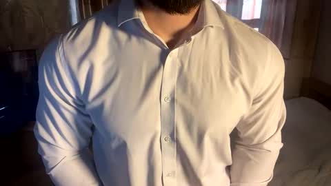 muscularjuggler online show from April 2, 2026, 1:36 am