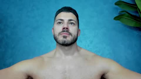 muscularmaster onlyfans online show from October 15, 2025, 9:26 pm