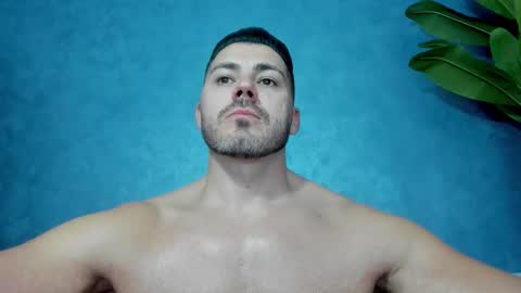 muscularmaster onlyfans online show from November 2, 2025, 9:50 pm