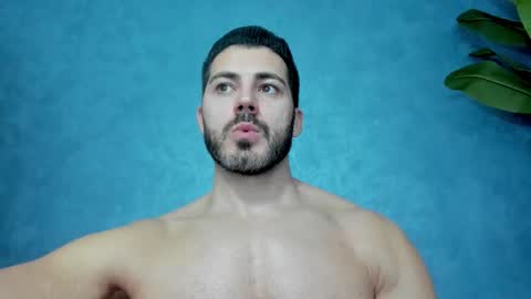 muscularmaster onlyfans online show from January 10, 2026, 11:20 pm