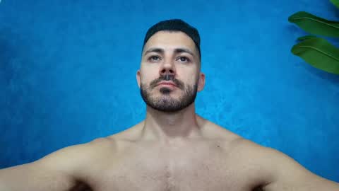 muscularmaster onlyfans online show from June 3, 2026, 9:31 pm