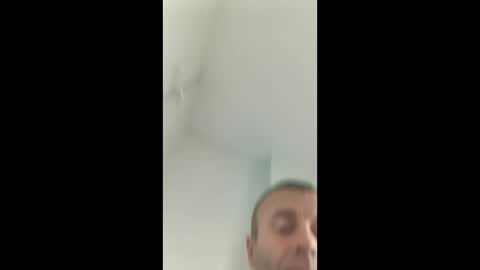 handsome sexy muscular man online show from March 24, 2026, 11:48 am