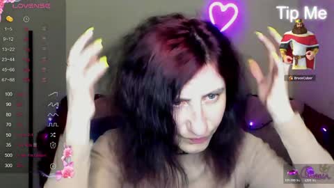 Jenya online show from April 1, 2026, 5:32 pm