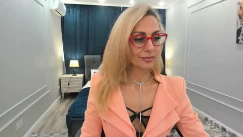 Diana online show from March 3, 2025, 11:33 am