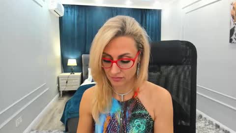 Diana online show from March 3, 2025, 2:37 pm