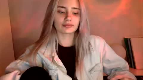 musescorner online show from April 18, 2026, 6:12 pm