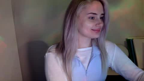 Snapshot of musescorner chatting on April 23, 2026, 8:55 pm musescorner online show from April 23, 2026, 8:55 pm