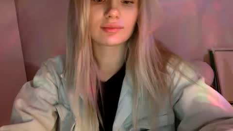 Snapshot of musescorner chatting on May 10, 2026, 4:34 pm musescorner online show from May 10, 2026, 4:34 pm