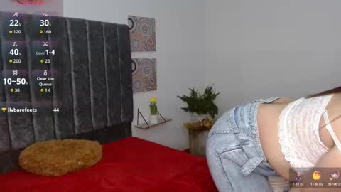 mushi_ online show from November 15, 2025, 4:03 pm