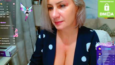 Lana online show from December 29, 2024, 3:24 pm