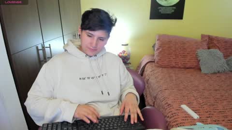 VALENTINA Luna  online show from January 8, 2025, 5:59 am