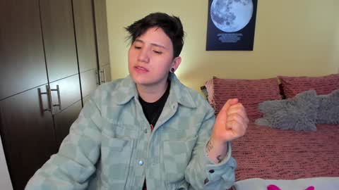 VALENTINA Luna  online show from January 18, 2025, 12:46 am