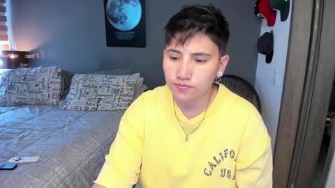 VALENTINA Luna  online show from March 29, 2026, 9:37 pm