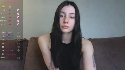 Im Marine online show from April 22, 2026, 7:15 pm