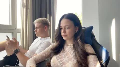 Milana and Anton online show from May 28, 2026, 3:31 pm