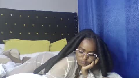 Snapshot of mwana69 chatting on May 27, 2026, 11:40 am mwana69 online show from May 27, 2026, 11:40 am
