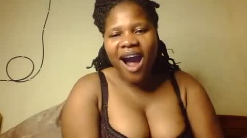 mwekas568403 online show from January 18, 2025, 2:47 am