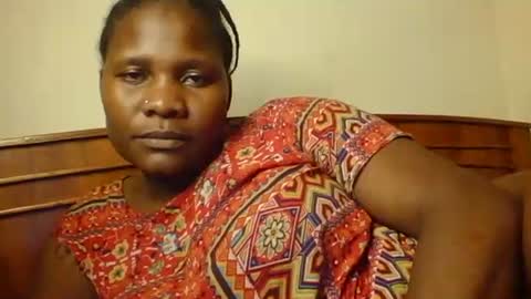 mwekas568403 online show from November 19, 2025, 3:01 pm