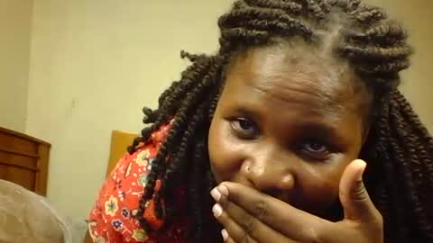 mwekas568403 online show from February 15, 2026, 7:54 pm