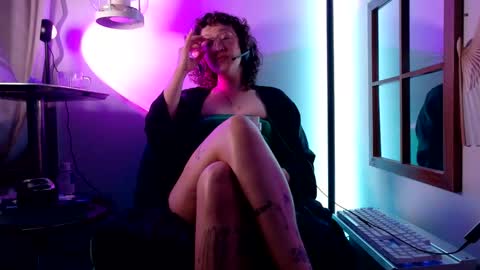 Mx. Anouk Divine online show from April 19, 2026, 3:06 am