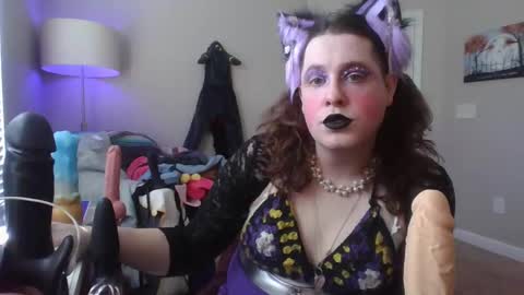Snapshot of mxsissycharlotte chatting on March 11, 2025, 3:45 pm Mx Charlotte online show from March 11, 2025, 3:45 pm