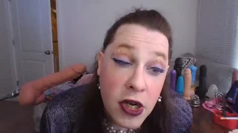 Snapshot of mxsissycharlotte chatting on October 8, 2025, 6:16 pm Mx Charlotte online show from October 8, 2025, 6:16 pm